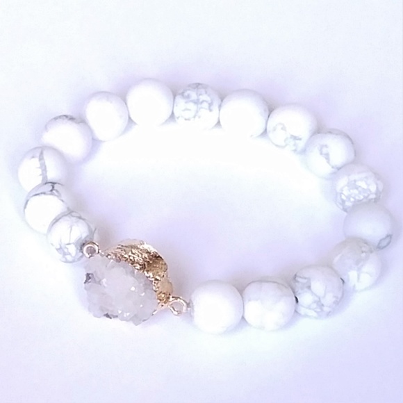 Druzy Stone Beaded Stretch Bracelet White Marble - Picture 4 of 5
